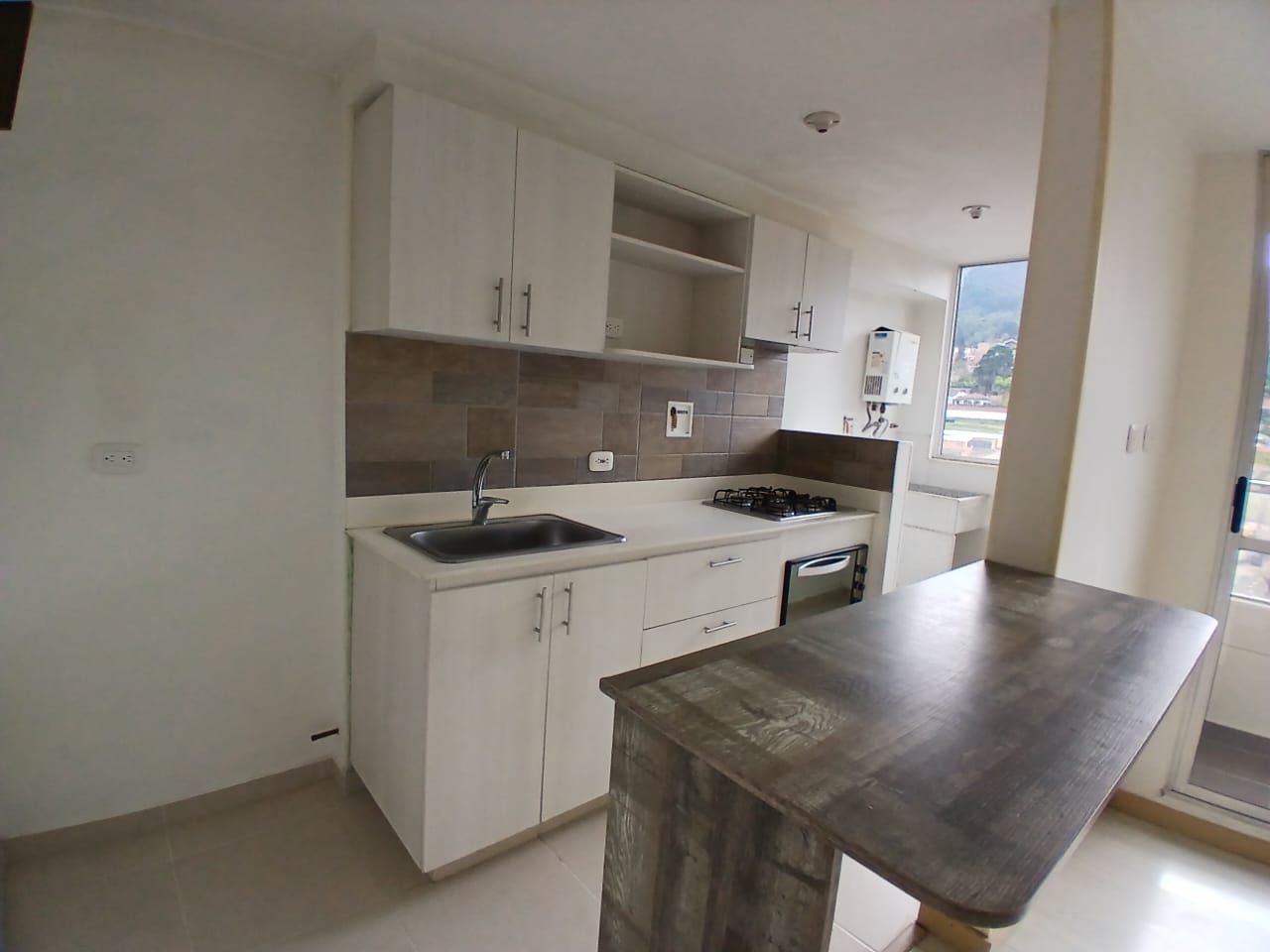 Apartamento en arriendo Antioquia La Estrella Chile 52 m2 Habitaciones 2 Baños 2 Garajes 1 Precio $2300000