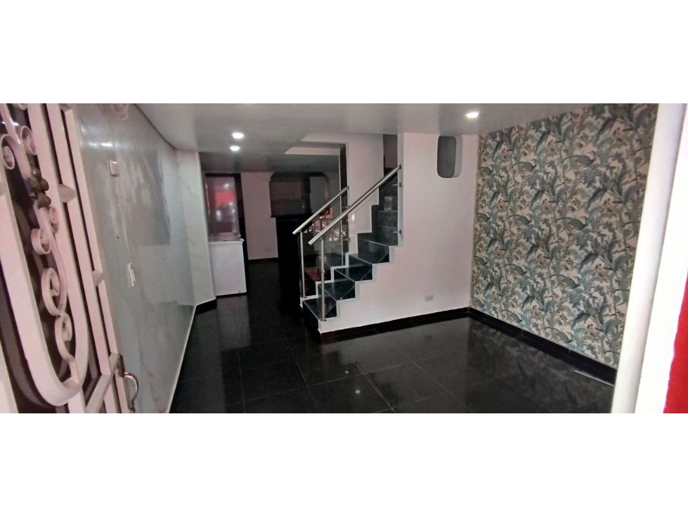 Casa en venta Cundinamarca Bogotá El Mortiño 130 m2 Habitaciones 4 Baños 2 Garajes 0 Precio $390000000