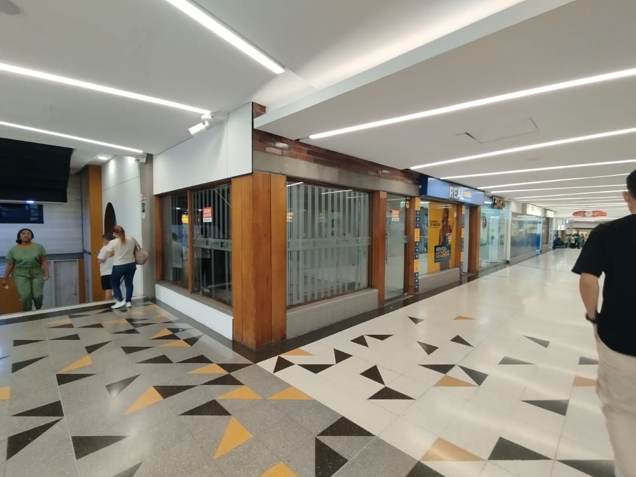 Local en arriendo Antioquia Medellín La Candelaria 51 m2 Habitaciones 0 Baños 1 Garajes 0 Precio $6084488