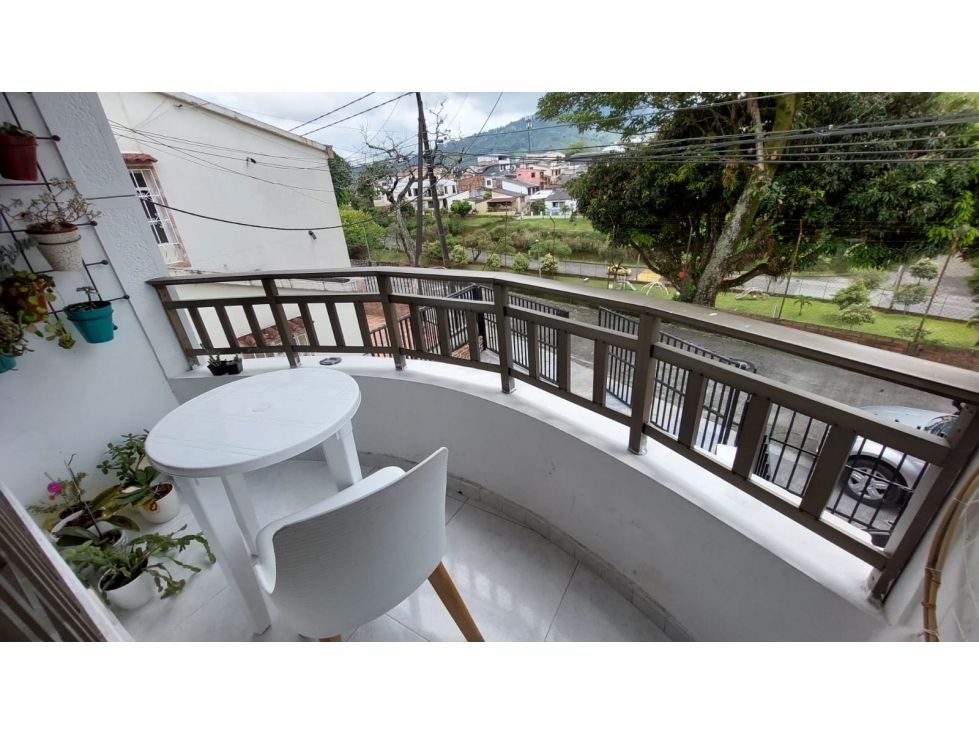 Casa en venta Risaralda Pereira Br Jardin Ii Etapa 150 m2 Habitaciones 5 Baños 3 Garajes 2 Precio $520000000