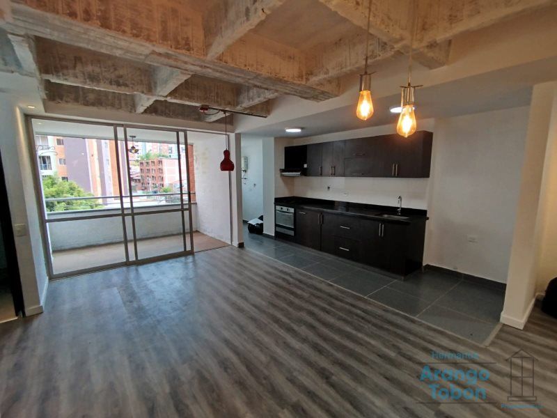 Apartamento en arriendo Antioquia Sabaneta Calle Larga 70 m2 Habitaciones 2 Baños 2 Garajes 1 Precio $2300000