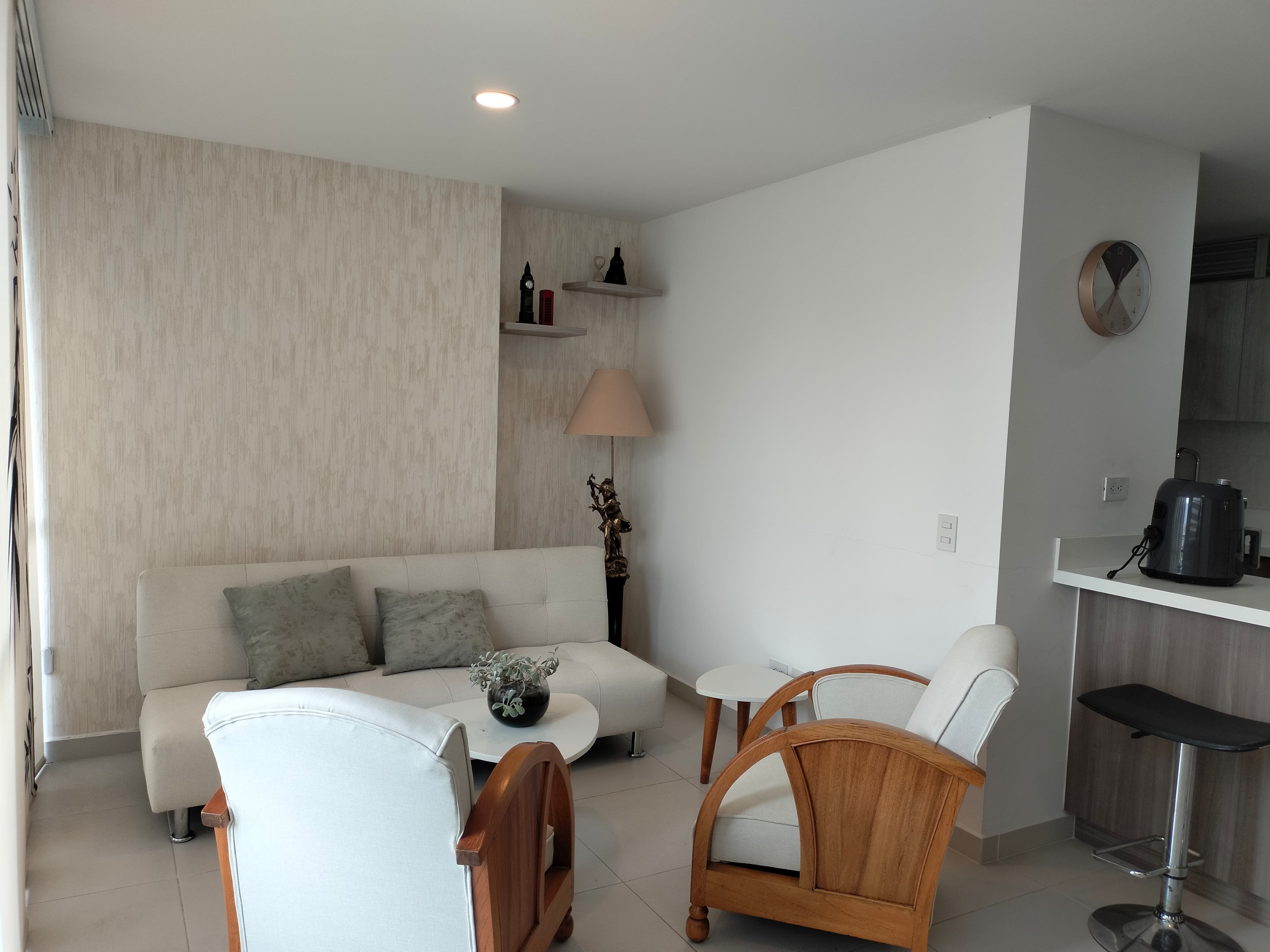 Apartamento en arriendo Antioquia Medellín Perpetuo Socorro 80 m2 Habitaciones 3 Baños 2 Garajes 1 Precio $4200000