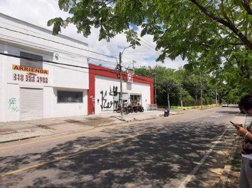 Local en arriendo o venta Huila Neiva Candido Leguizamo 350 m2 Habitaciones 0 Baños 10 Garajes 5 Precio venta $900000000 Precio arriendo $5000000