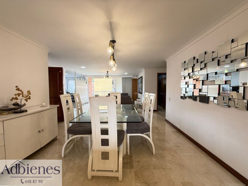 Apartamento en venta Antioquia Medellín Laureles 163 m2 Habitaciones 4 Baños 3 Garajes 2 Precio $1400000000