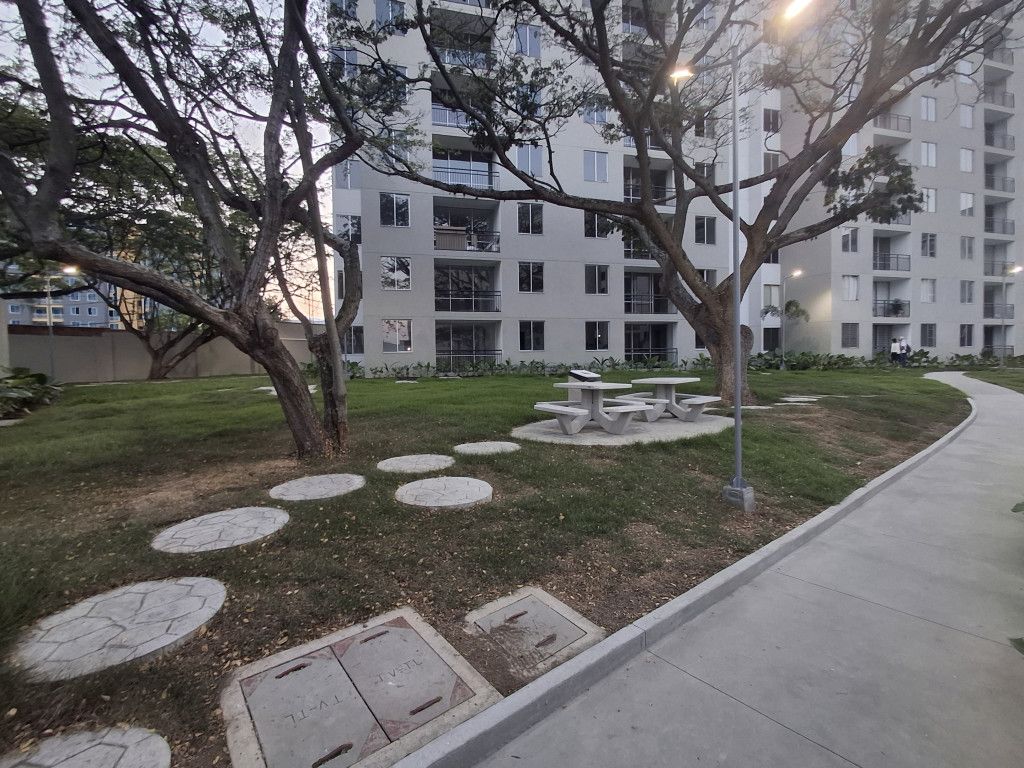 Apartamento en venta Valle Del Cauca Yumbo Ciudad Guabinas 70 m2 Habitaciones 3 Baños 2 Garajes 0 Precio $225000000