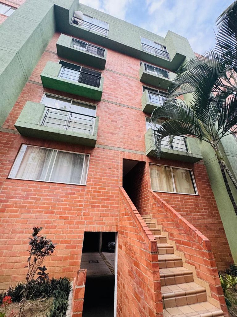 Apartamento en venta Valle Del Cauca Cali El Limonar 54 m2 Habitaciones 3 Baños 2 Garajes 0 Precio $185000000