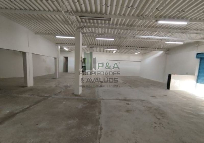 Local en arriendo Antioquia Medellín Campo Valdes No2 200 m2 Habitaciones 0 Baños 1 Garajes 0 Precio $10000000