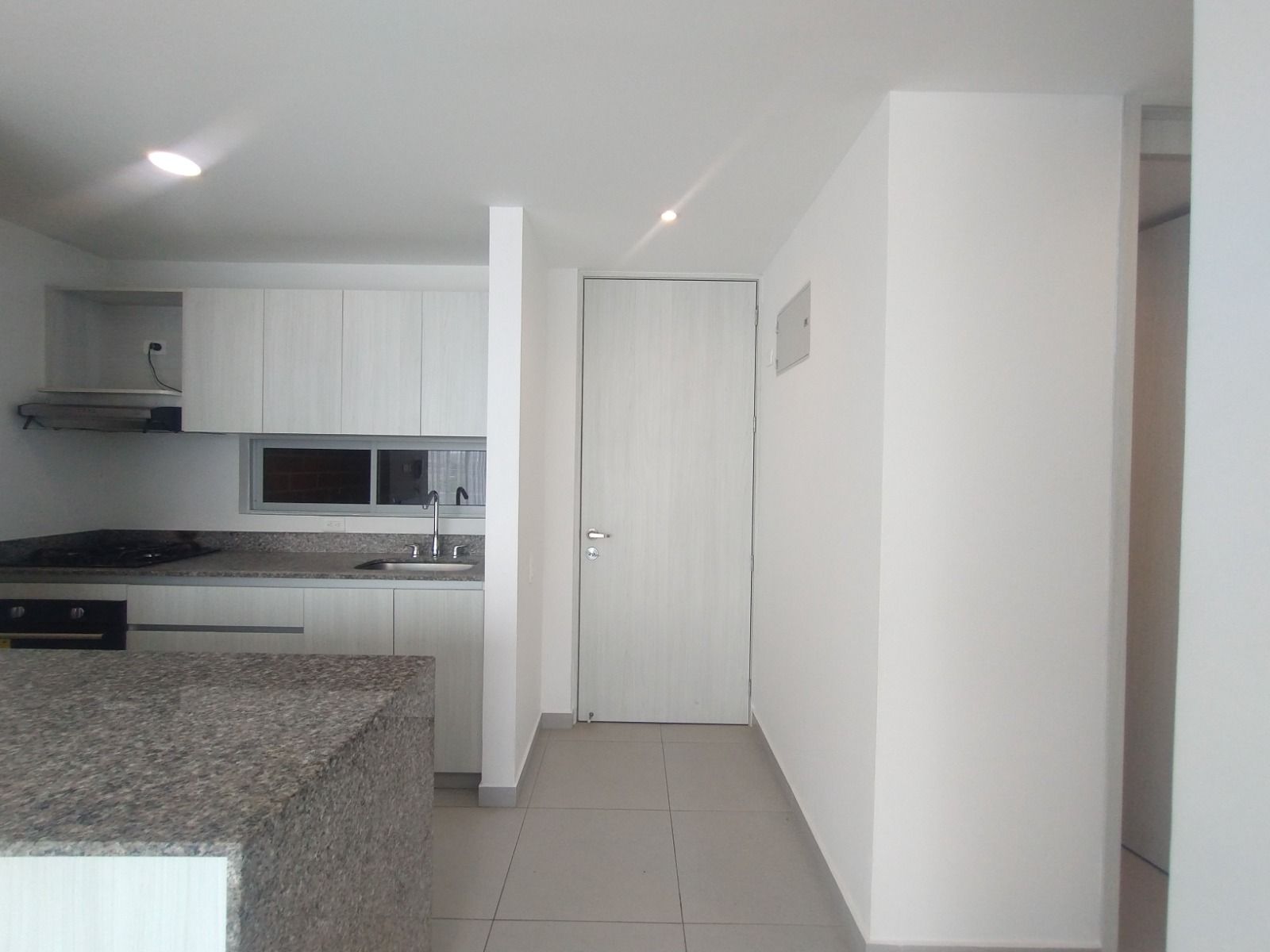 Apartamento en arriendo Atlántico Barranquilla La Luz 90 m2 Habitaciones 3 Baños 3 Garajes 1 Precio $3200000
