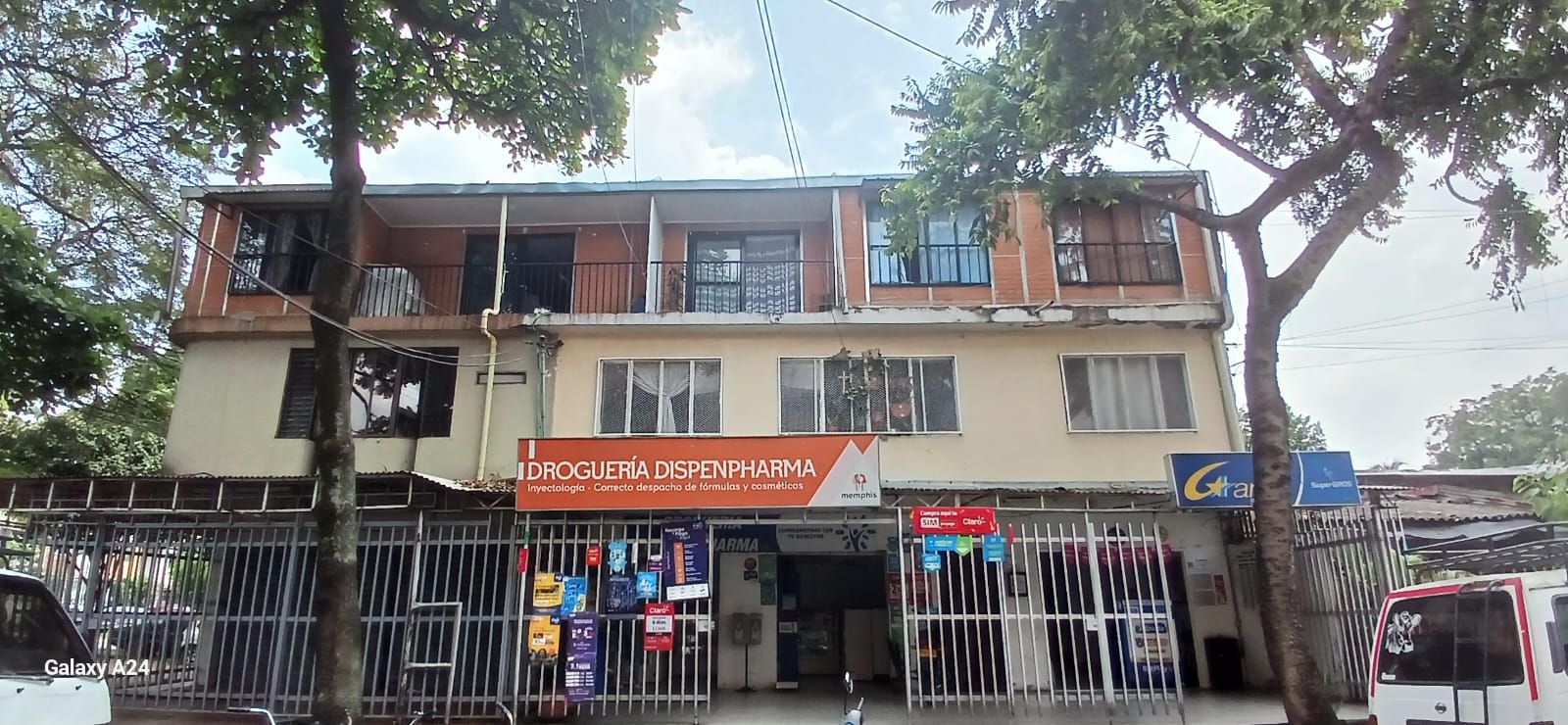 Edificio en venta Valle Del Cauca Cali Bolivariano 550 m2 Habitaciones 12 Baños 10 Garajes 0 Precio $980000000