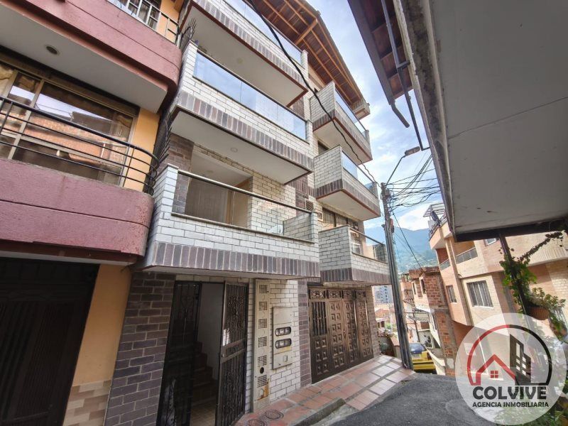 Apartamento en arriendo Antioquia Sabaneta Calle Larga 75 m2 Habitaciones 3 Baños 2 Garajes 0 Precio $2500000