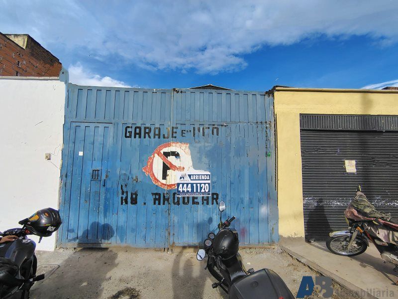 Bodega en arriendo Antioquia Medellín Naranjal 370 m2 Habitaciones 0 Baños 1 Garajes 0 Precio $13000000