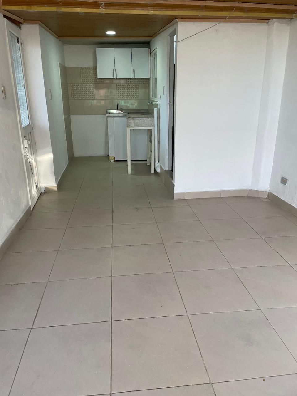 Apartaestudio en arriendo Cundinamarca Bogotá Alameda 22 m2 Habitaciones 1 Baños 1 Garajes 0 Precio $600000