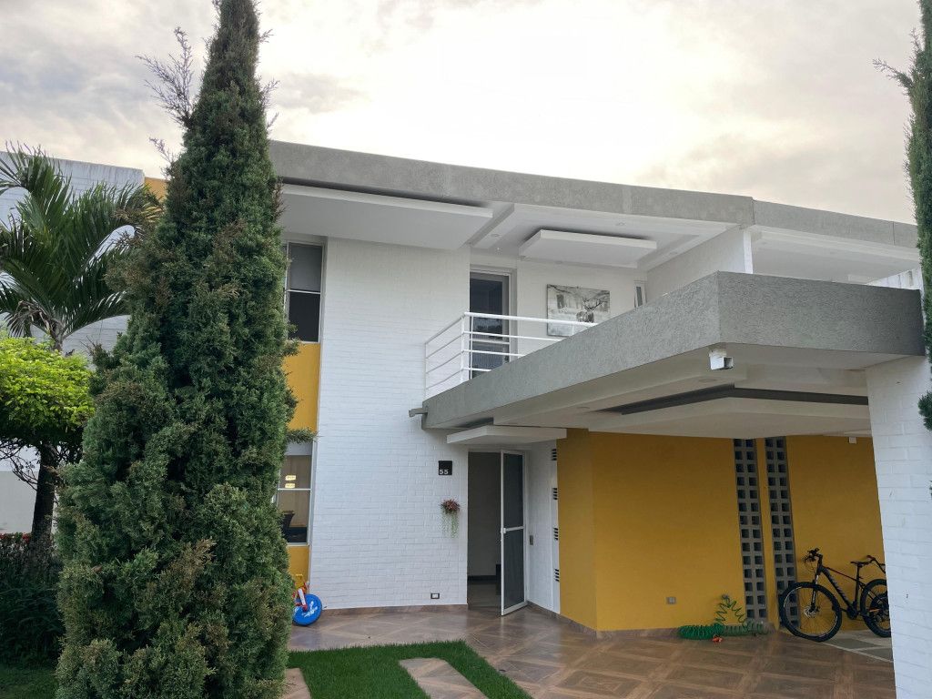 Casa en venta Valle Del Cauca Jamundí Libertadores 250 m2 Habitaciones 3 Baños 3 Garajes 2 Precio $490000000