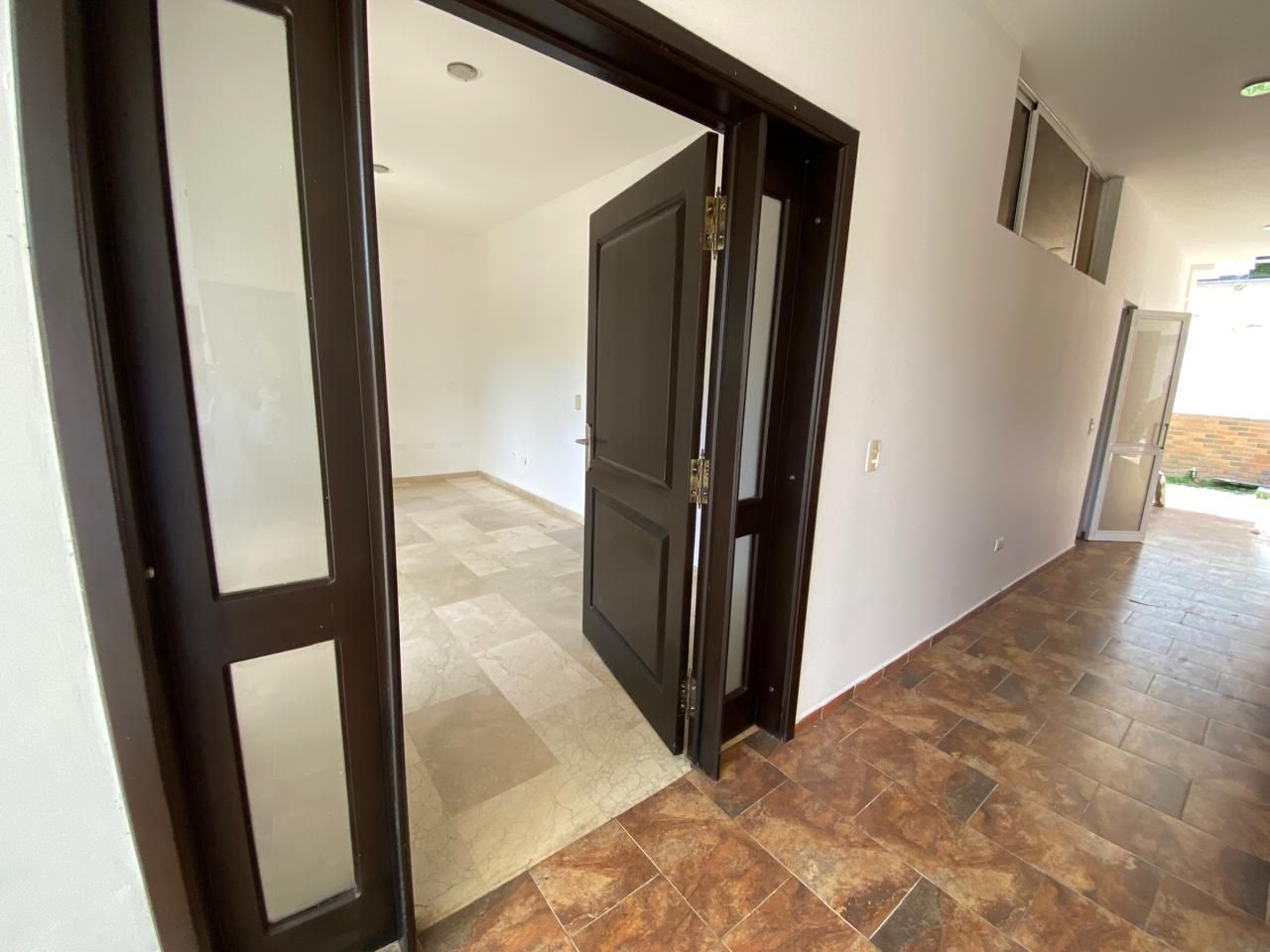 Casa en arriendo Santander Floridablanca Floridablanca 730 m2 Habitaciones 3 Baños 4 Garajes 1 Precio $8786000