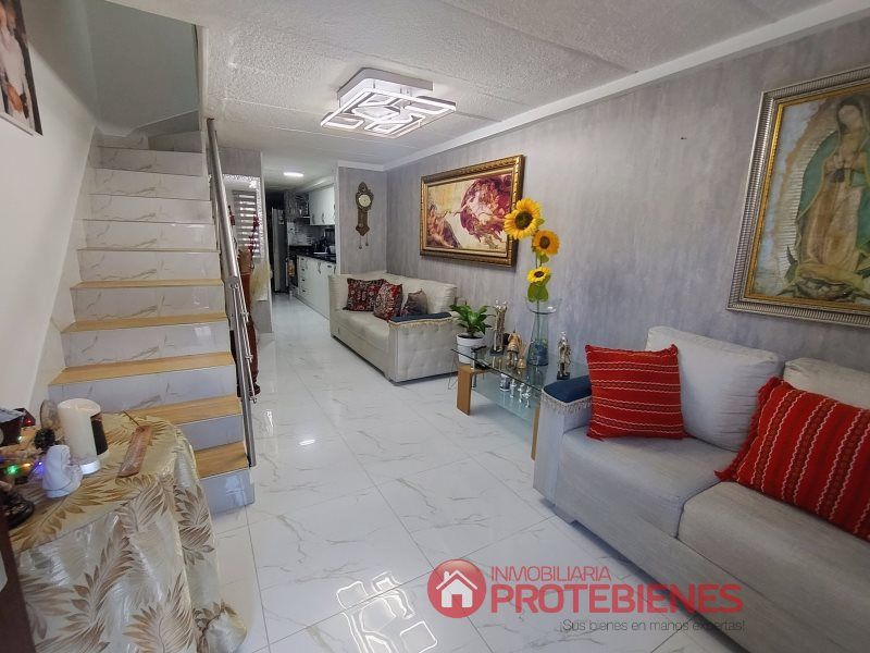 Casa en venta Antioquia Medellín Santa Fe 105 m2 Habitaciones 4 Baños 2 Garajes 1 Precio $470000000