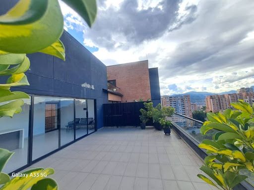 Apartamento en venta Antioquia Envigado La Inmaculada 98 m2 Habitaciones 3 Baños 2 Garajes 1 Precio $800000000