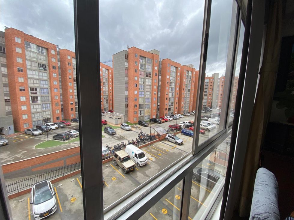 Apartamento en venta Cundinamarca Bogotá Centro Fontibon 40 m2 Habitaciones 2 Baños 1 Garajes 0 Precio $290000000