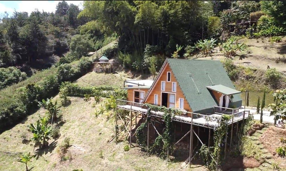 Casa Campestre en venta Antioquia Guatape Guatape 160 m2 Habitaciones 3 Baños 3 Garajes 10 Precio $1400000000