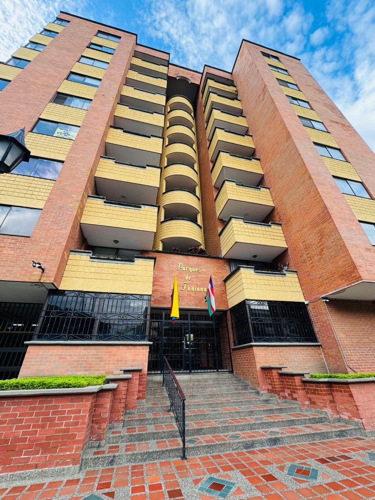 Apartamento en venta Valle Del Cauca Cali Bosques Del Limonar 92 m2 Habitaciones 3 Baños 2 Garajes 0 Precio $385000000