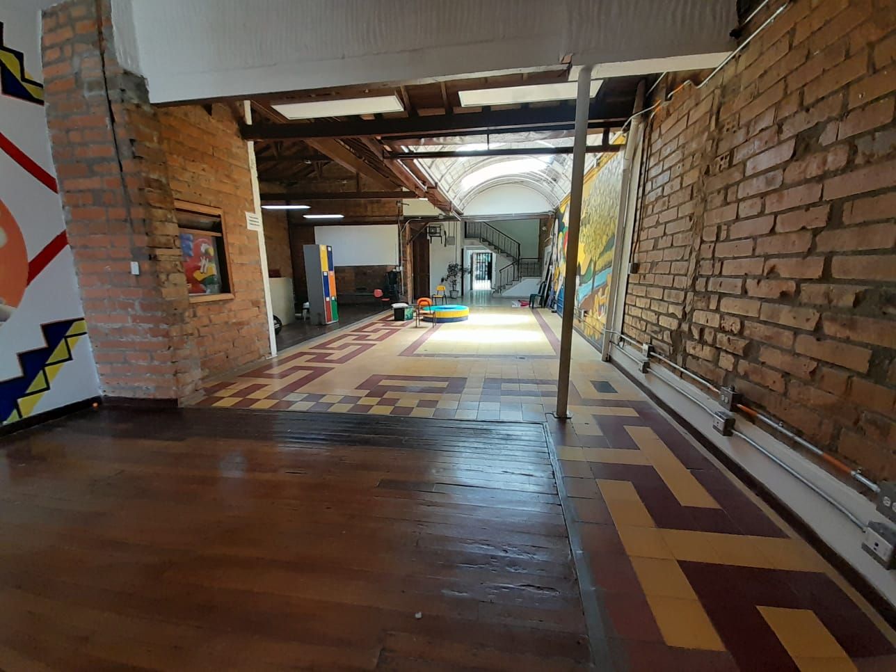Local en arriendo Antioquia Medellín Los Angeles 335 m2 Habitaciones 0 Baños 3 Garajes 1 Precio $9500000