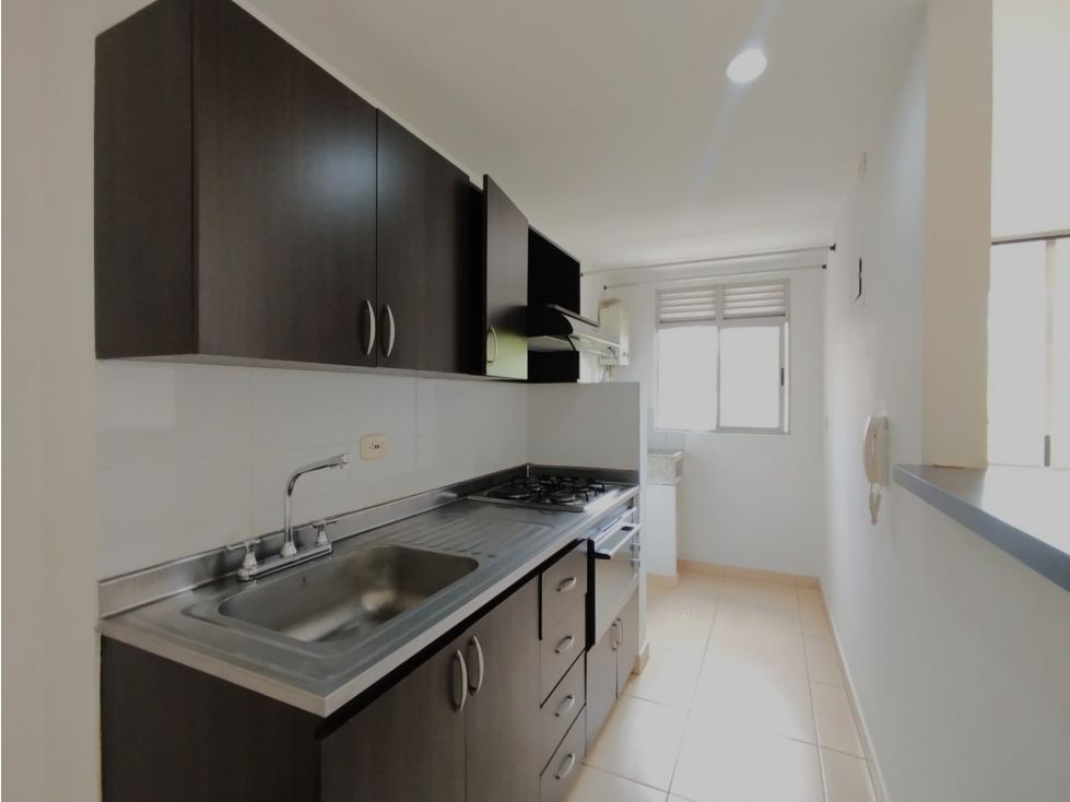Apartamento en arriendo Antioquia Itagüí Ditaires 65 m2 Habitaciones 3 Baños 2 Garajes 1 Precio $2550000