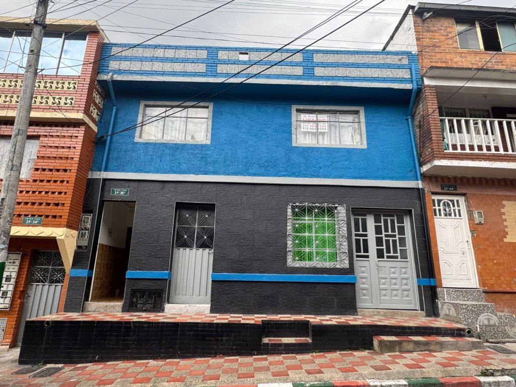 Casa en venta Cundinamarca Bogotá San Vicente 193 m2 Habitaciones 12 Baños 9 Garajes 0 Precio $550000000