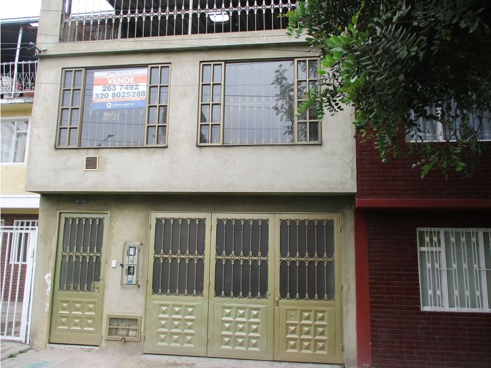 Casa en venta Cundinamarca Bogotá Tapete 200 m2 Habitaciones 5 Baños 3 Garajes 1 Precio $505000000