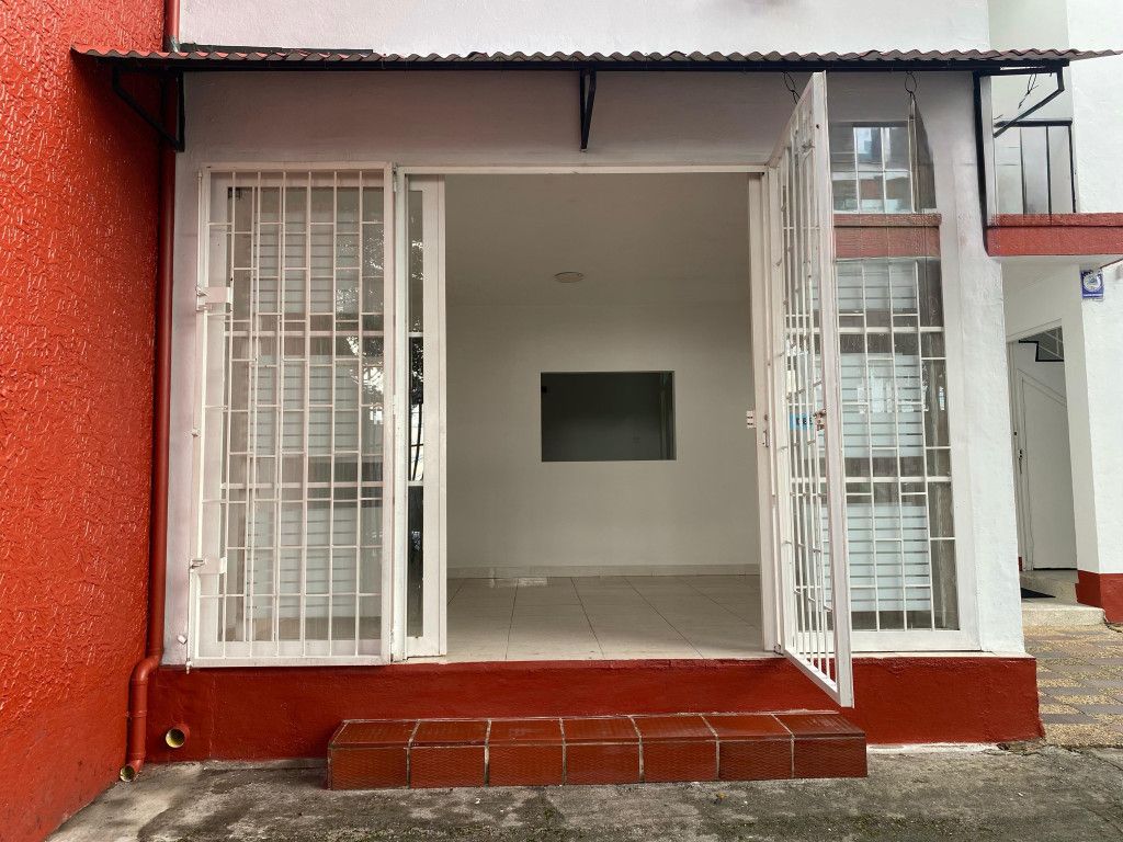 Local en arriendo Meta Villavicencio Barzal Bajo Sur 50 m2 Habitaciones 0 Baños 1 Garajes 2 Precio $1650000