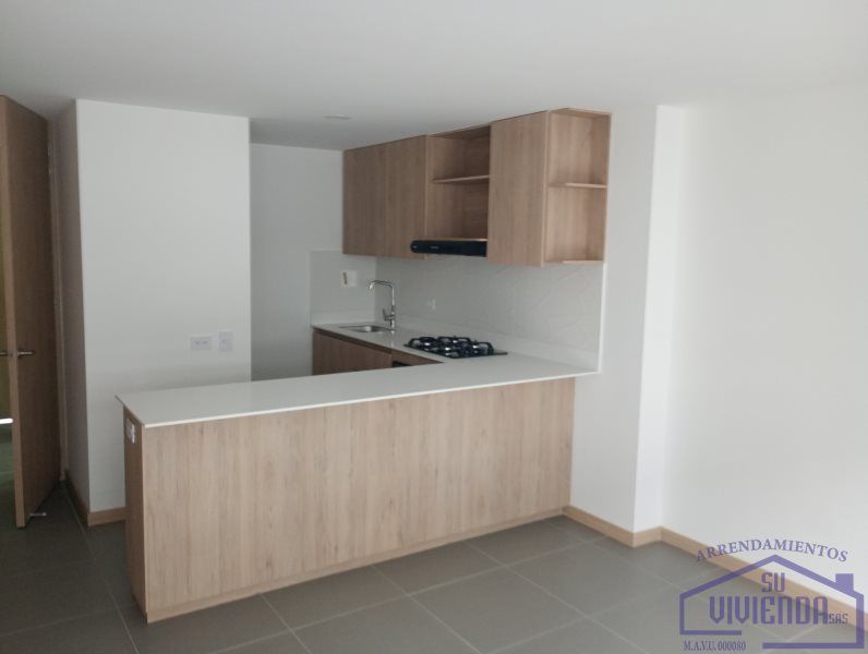 Apartamento en arriendo Antioquia Medellín Shellmar 80 m2 Habitaciones 3 Baños 2 Garajes 0 Precio $3600000