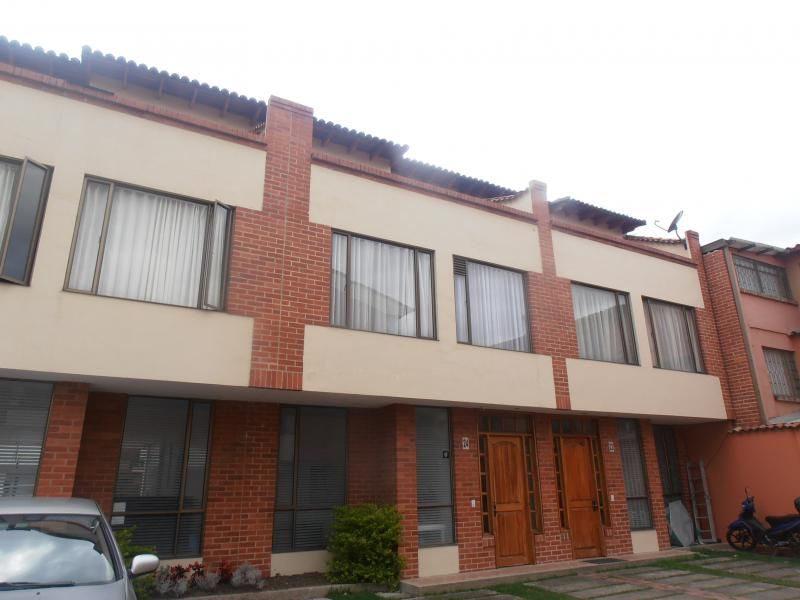 Casa en arriendo Cundinamarca Chía Br Osorio 127 m2 Habitaciones 3 Baños 3 Garajes 2 Precio $2850000