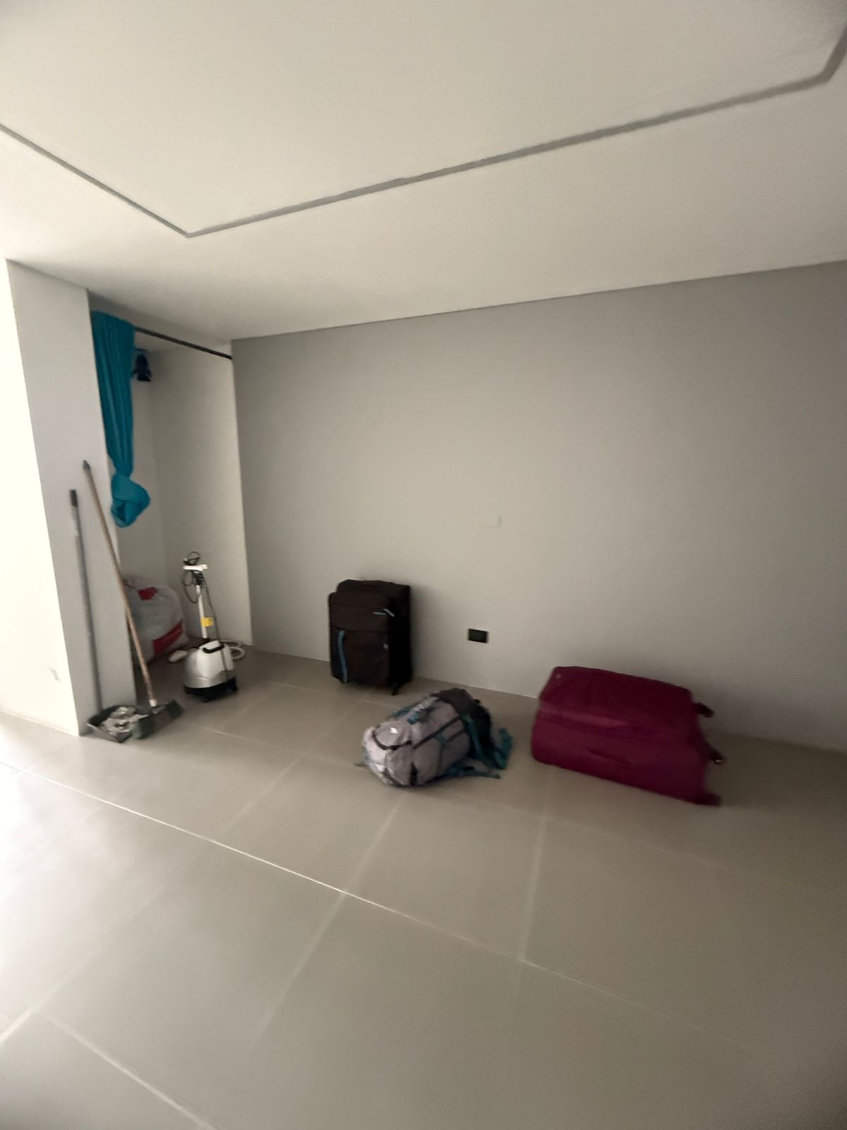 Oficina en arriendo Antioquia Medellín La Florida 22 m2 Habitaciones 0 Baños 1 Garajes 0 Precio $2500000