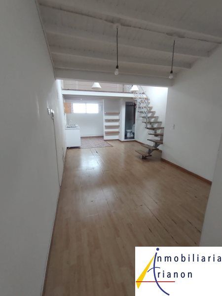 Apartaestudio en arriendo Antioquia Medellín Santa Teresita 45 m2 Habitaciones 1 Baños 1 Garajes 0 Precio $1400000