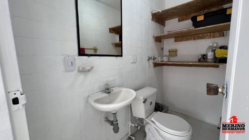 Consultorio en arriendo Antioquia Medellín Los Conquistadores 20 m2 Habitaciones 0 Baños 1 Garajes 1 Precio $2000000