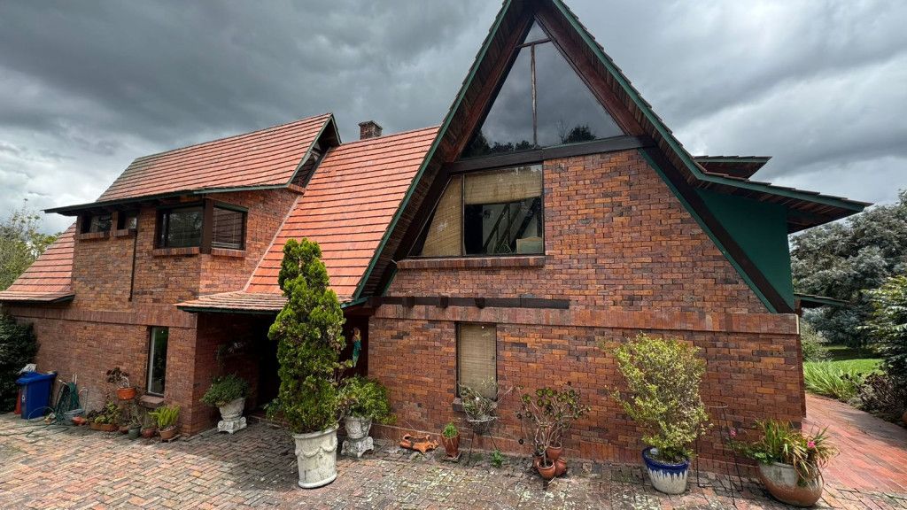 Casa Campestre en arriendo Cundinamarca Chía El Rosario 435 m2 Habitaciones 3 Baños 4 Garajes 3 Precio $8155500