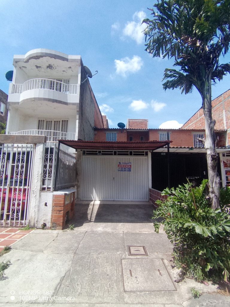 Casa en arriendo Valle Del Cauca Cali Lili 70 m2 Habitaciones 3 Baños 2 Garajes 0 Precio $1800000