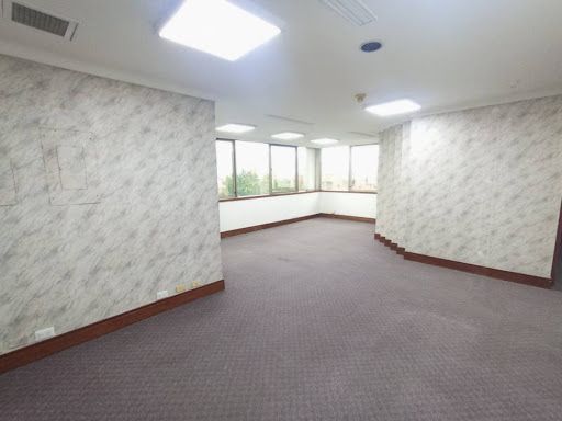 Oficina en arriendo Antioquia Medellín Urbanizacion Santa Maria De Oviedo 175 m2 Habitaciones 0 Baños 4 Garajes 4 Precio $18000000