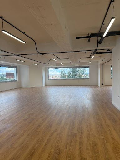 Oficina en venta Cundinamarca Bogotá Asd 274 m2 Habitaciones 0 Baños 3 Garajes 6 Precio $2395000000