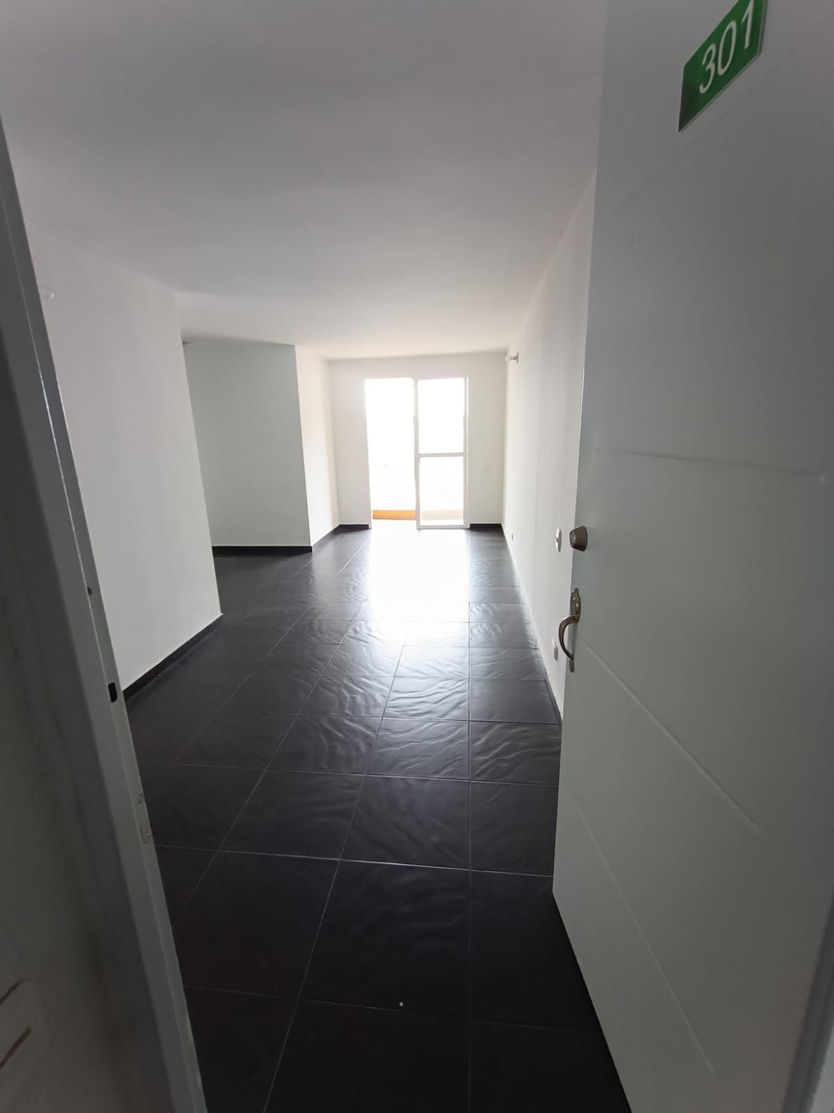 Apartamento en arriendo Valle Del Cauca Cali Santa Mónica Belalcazar 60 m2 Habitaciones 2 Baños 2 Garajes 1 Precio $900000