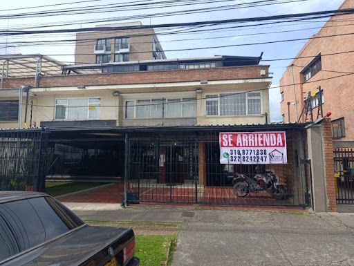 Oficina en arriendo Cundinamarca Bogotá Quinta Camacho 500 m2 Habitaciones 0 Baños 4 Garajes 2 Precio $17000000