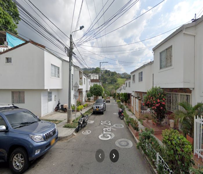 Casa en venta Santander Floridablanca Baviera 0 m2 Habitaciones 3 Baños 2 Garajes 1 Precio $350000000