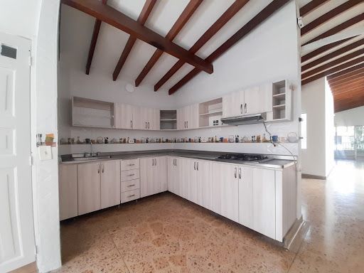 Casa en arriendo Antioquia Envigado La Magnolia 140 m2 Habitaciones 5 Baños 3 Garajes 0 Precio $3800000