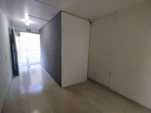 Local en arriendo Antioquia Envigado La Mesa 17 m2 Habitaciones 0 Baños 1 Garajes 0 Precio $1500000