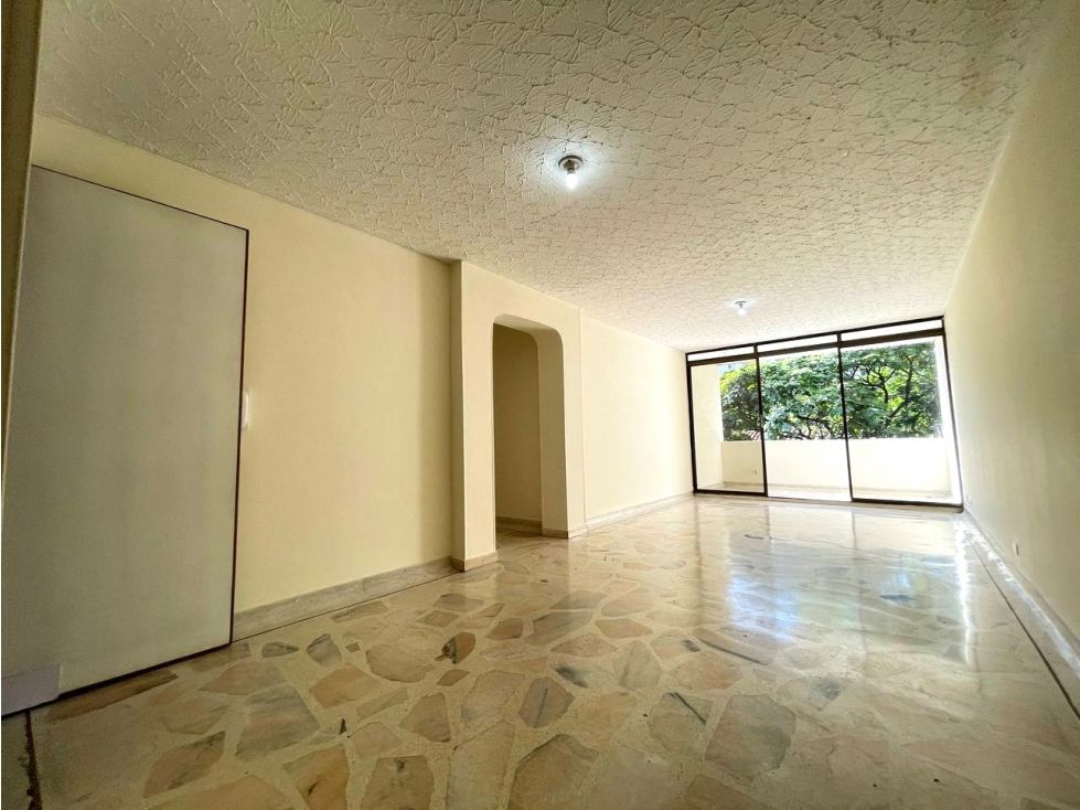 Apartamento en venta Valle Del Cauca Cali Cañaveralejo - Seguros Patria 94 m2 Habitaciones 3 Baños 2 Garajes 1 Precio $290000000