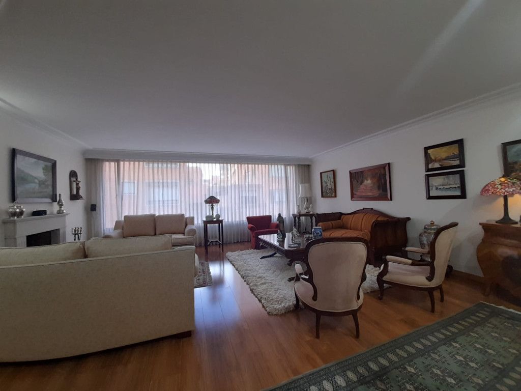 Apartamento en venta Cundinamarca Bogotá Bellavista 198 m2 Habitaciones 3 Baños 4 Garajes 1 Precio $1450000000