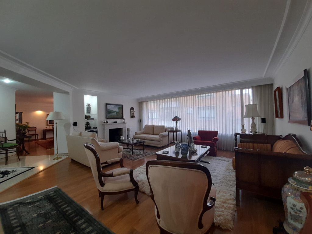 Apartamento en venta Cundinamarca Bogotá Bellavista 198 m2 Habitaciones 3 Baños 4 Garajes 1 Precio $1700000000