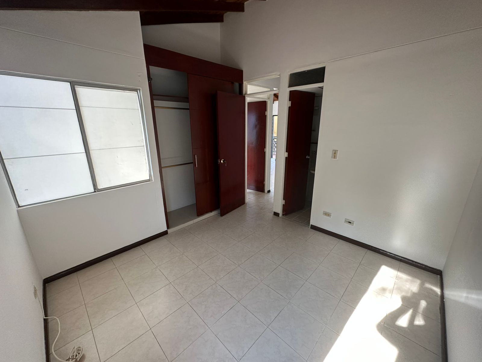 Apartamento en venta Valle Del Cauca Cali Ciudad Real 66 m2 Habitaciones 3 Baños 2 Garajes 1 Precio $215000000