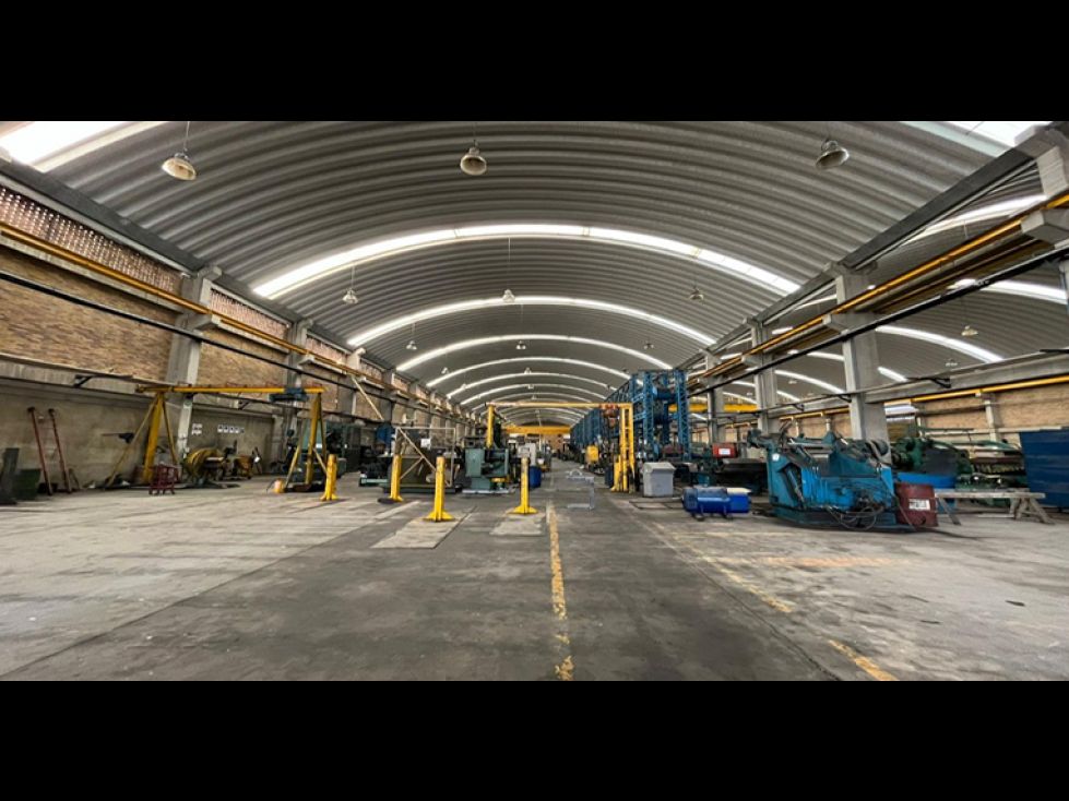 Bodega en arriendo Cundinamarca Madrid Zona Centro 5289 m2 Habitaciones 0 Baños 10 Garajes 4 Precio $95128000