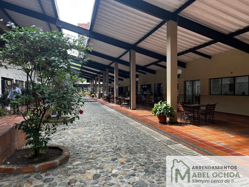 Oficina en arriendo Antioquia Envigado Villa Grande 9 m2 Habitaciones 0 Baños 0 Garajes 3 Precio $1000000