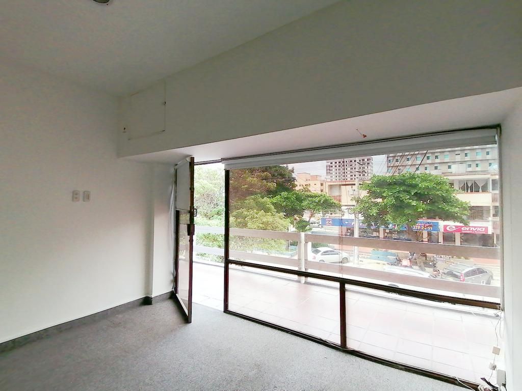 Local en arriendo Atlántico Barranquilla Altos Del Prado 50 m2 Habitaciones 0 Baños 1 Garajes 0 Precio $2400000