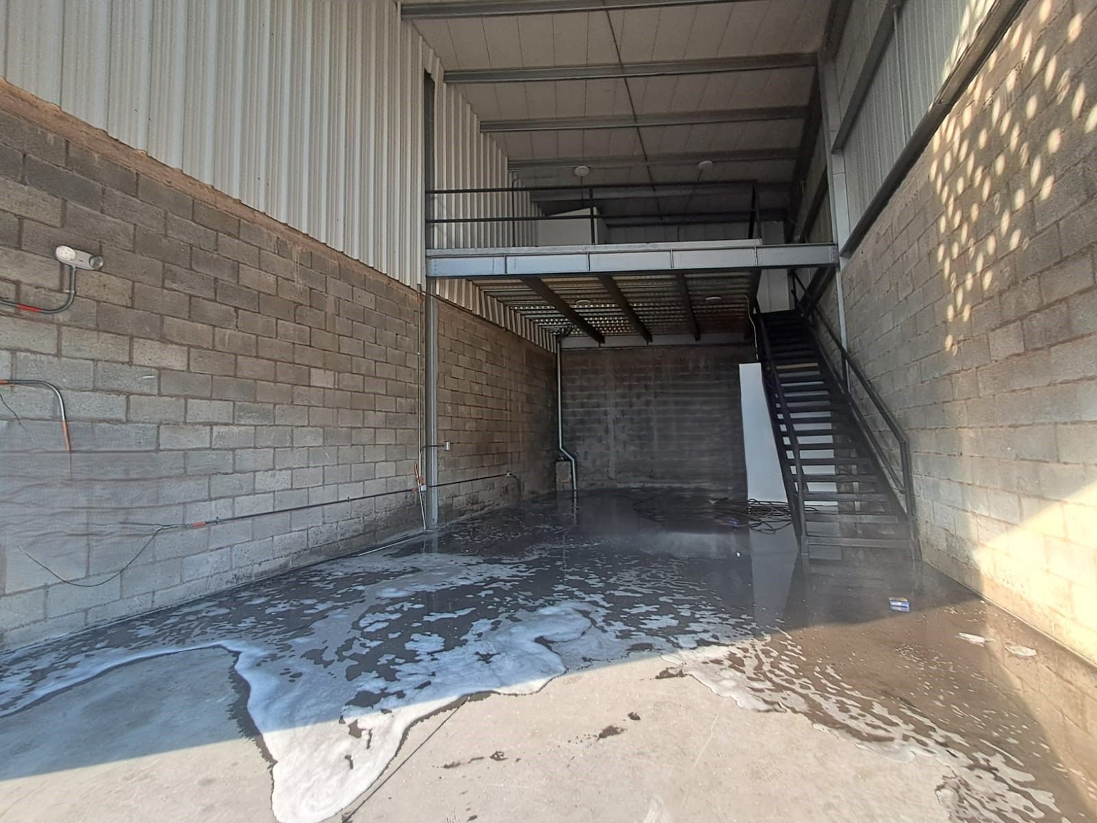 Bodega en arriendo Risaralda Dosquebradas Ub Bosques De La Acuarela Et Iii 120 m2 Habitaciones 0 Baños 2 Garajes 2 Precio $4000000